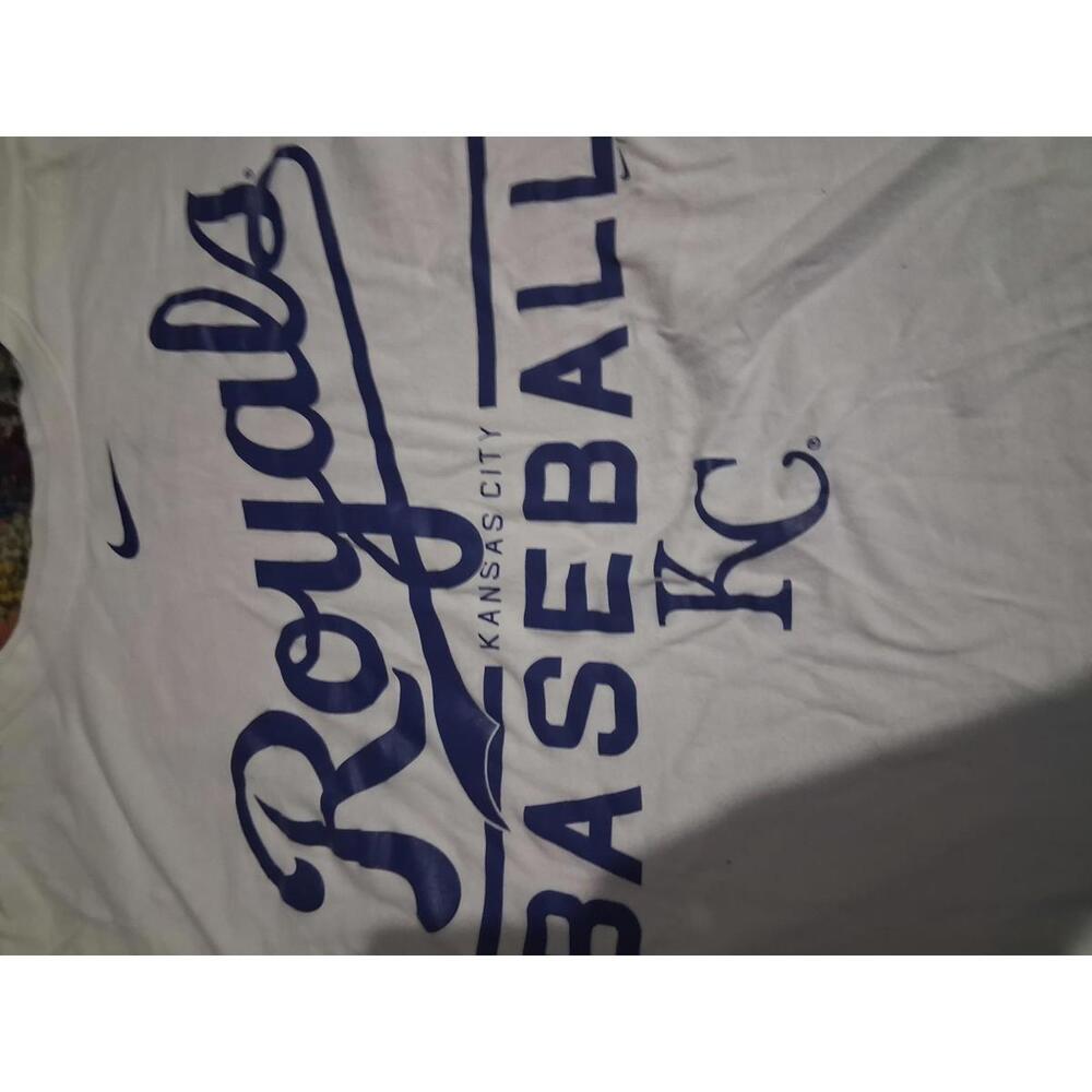 Nike Royals Tee sz M